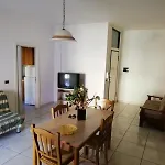 Vacanze Mare Apartment *