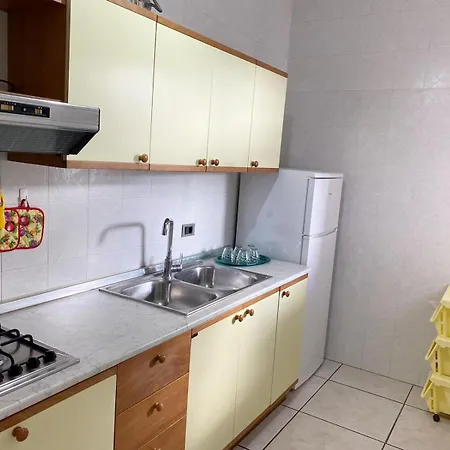 Apartament Vacanze Mare *