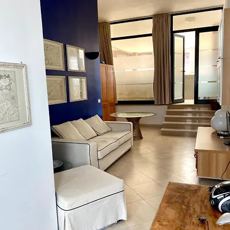 Vacanze Mare Apartment
