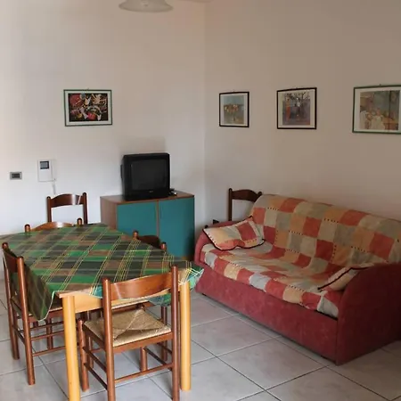 Vacanze Mare Apartament *